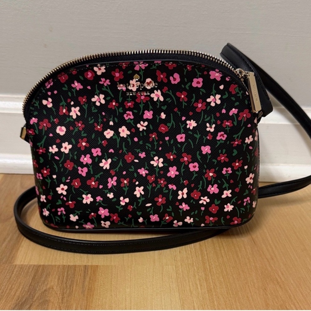 Kate Spade New York Schuyler Small Dome Crossbody NWOT